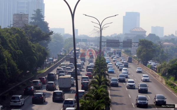 Kemacetan Panjang Tol JORR