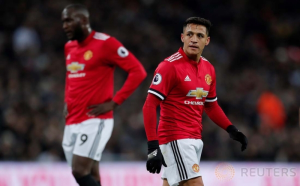 Alexis Sanchez Gagal Cetak Gol untuk MU di Wembley