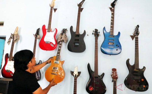 Anak Muda Hobi Musik Berani Coba Bisnis Rental Studio 