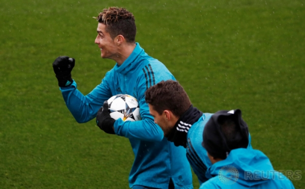 Jelang Laga Kontra Juventus, Cristiano Ronaldo Cs Latihan Saat Gerimis