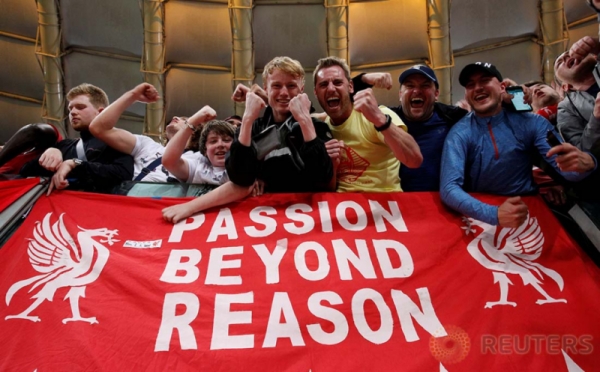 Melangkah ke Final, Fans Liverpool Berpesta di Kandang AS Roma