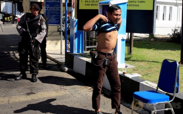 Pasca Serangan Bom, Mapolrestabes Surabaya Perketat Penjagaan