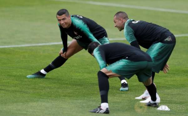 Melihat Lebih Dekat Latihan Cristiano Ronaldo Bersama Timnas Portugal