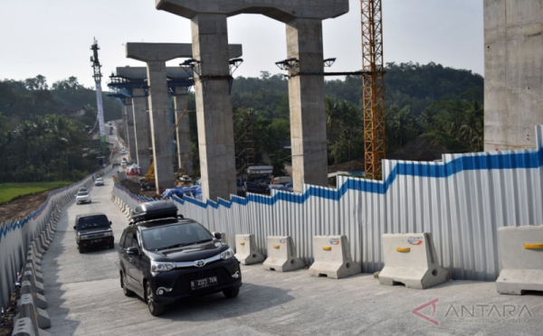 Pembangunan Jembatan Kali Kenteng Belum Kelar, Kemacetan Tak Terhindarkan