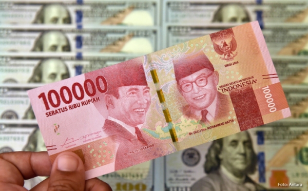 Nilai Tukar Rupiah terhadap Dolar AS Terdepresiasi 50 Poin