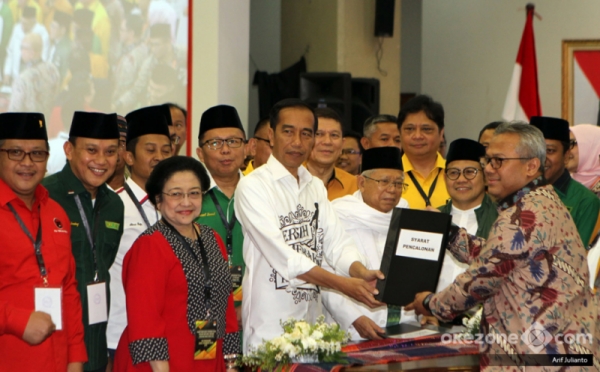 Didampingi Sejumlah Ketum Parpol, Jokowi-Ma'ruf Amin Daftarkan Diri ke KPU