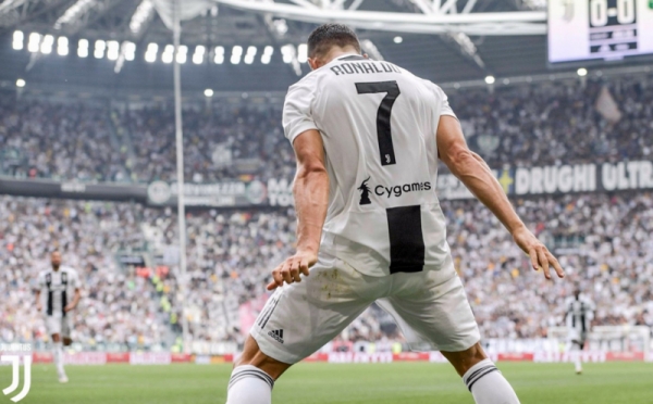 Ronaldo Borong 2 Gol Kemenangan Juventus atas Sassuolo