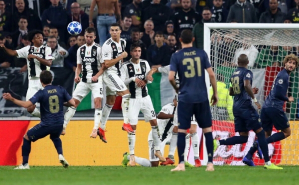 Tertinggal lewat Gol Ronaldo, Man United Mampu Bangkit & Sengat Balik Juventus
