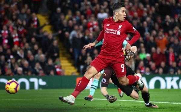 Firmino Cetak Hattrick, Liverpool Hancurkan Arsenal di Anfield