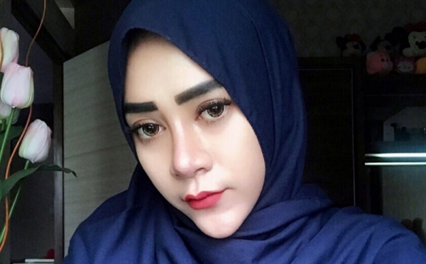 Penampilan Vernita Syabilla saat Berhijab