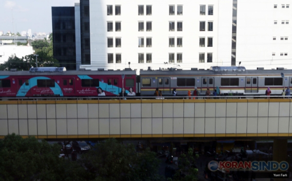 Pengguna KRL Jabodetabek Sumbang KCI Rp3,3 Miliar per Hari