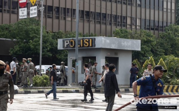 Kondisi Pos Polisi Sarinah Pascakerusuhan Aksi 22 Mei