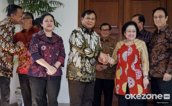 Saling Tebar Senyum saat Prabowo Sambangi Kediaman Megawati