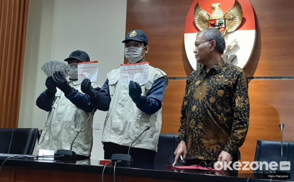 KPK Beberkan Barang Bukti Penangkapan Anggota DPR I Nyoman Dhamantra