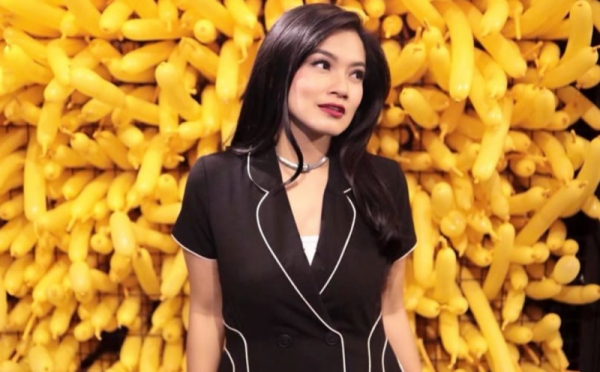 Potret Titi Kamal yang Nggak Pernah Bosan Dilihat