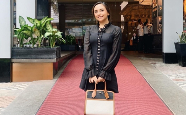 Potret Cantik Salmafina Sunan
