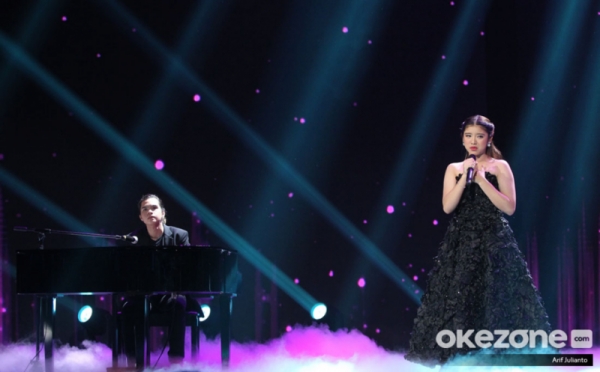 Kolaborasi Dul dan Tiara di Grand Final Indonesian Idol 