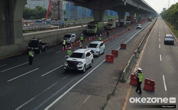 Pemberlakuan Larangan Mudik dan PSBB, Lalu Lintas di Jalan Tol Turun Signifikan